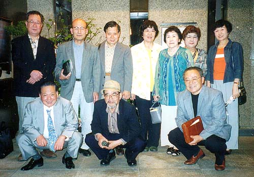 �V�񐶂̓�����